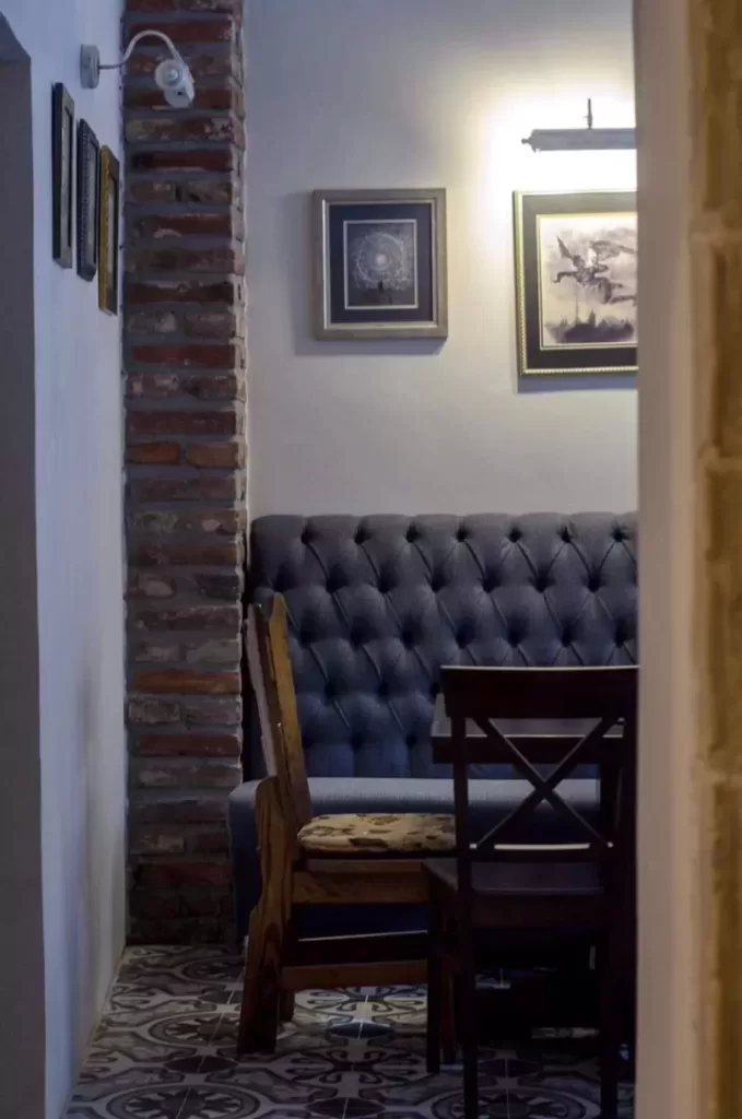 Диван Леонардо Купить диван в кафе