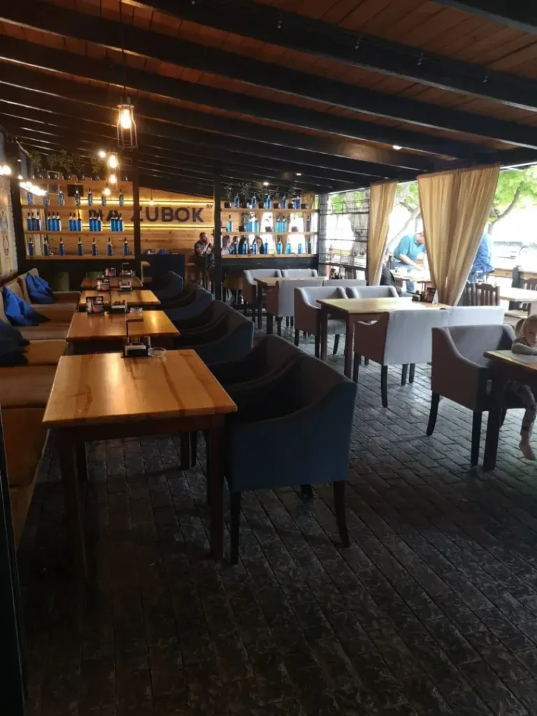 Мариуполь "Na zubok" Кресла для ресторанов