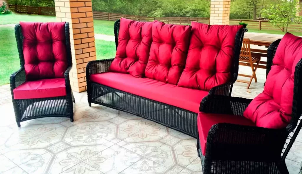 Комплект из искусственного ротанга