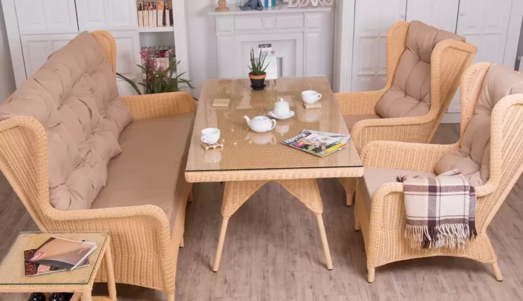 Комплект из искусственного ротанга